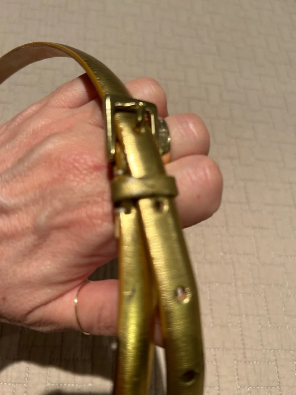 Slim Metallic Gold Women's Belt - Sleek Everyday Accent - Picture 6 of 6